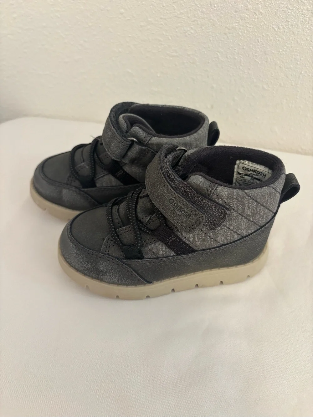 OshKosh B'gosh Boys Gray High-Top Sneakers